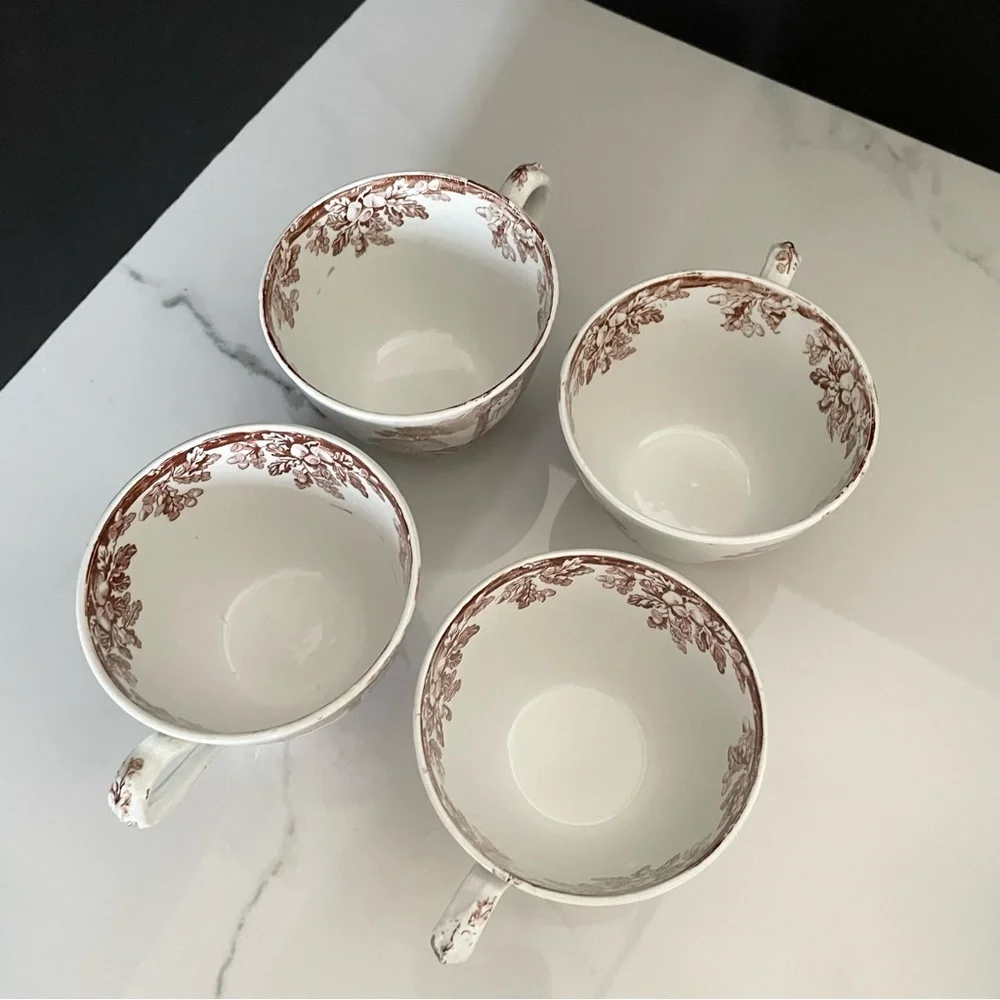 SET of 4 Brown Acora Cups & Saucers - Antique Spode Copeland